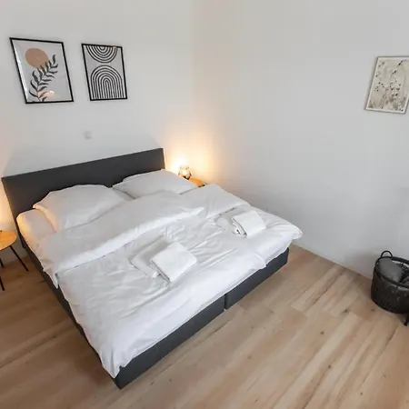 Koje Sieben I Apartment Im Zentrum Mit Meerblick Bremerhaven Exterior foto